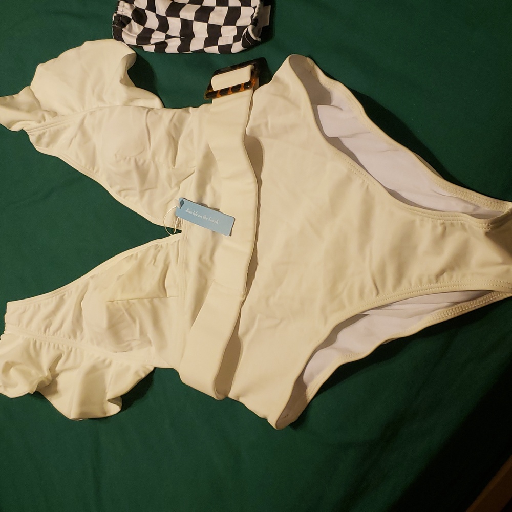 Nwt sm off white bathing suit one piece